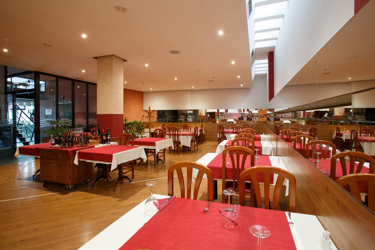 Hotel Restaurante Pontinas Lalín Exteriör bild